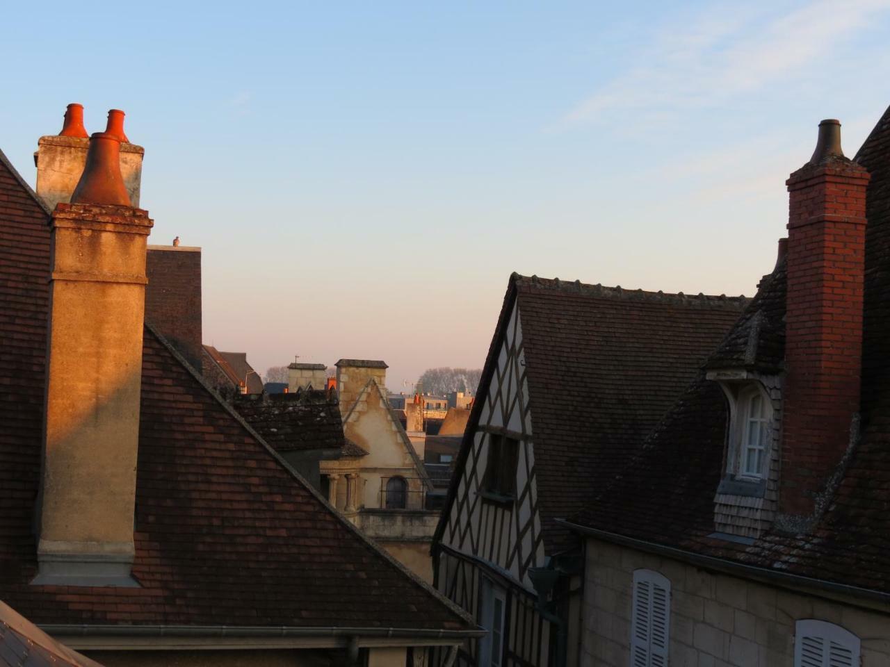 L'Echappee Apartamento Bourges Exterior foto